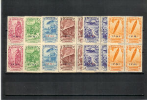 1943. Sellos benéficos de España con sobrecarga. Bloque de cuatro. Sin fijasellos. Edifil nºB7/12.