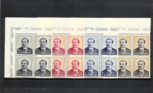 1950. Obras sociales. Bloque de cuatro con borde de hoja. Sin fijasellos. Yvert nº439/42.