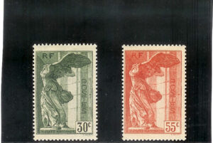 1937. Victoria de Samotracia. Sin fijasellos. Yvert nº 354/5.